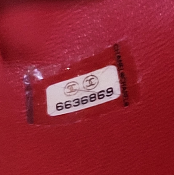 CHANEL Red Wicker Classic Flap Shoulder Bag - Picture 2 of 10